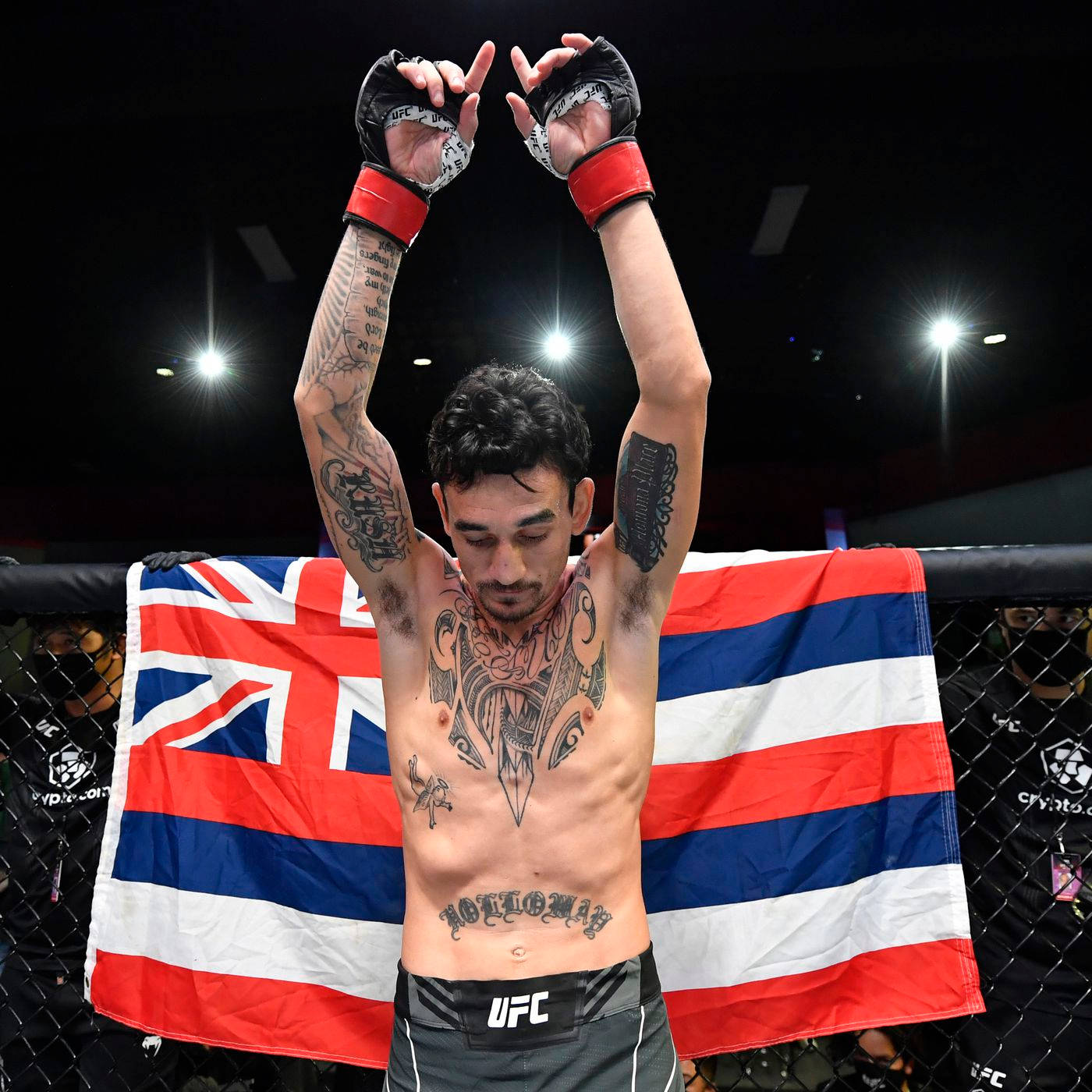 Max Holloway In Front Of Hawaiian Flag Wallpaper