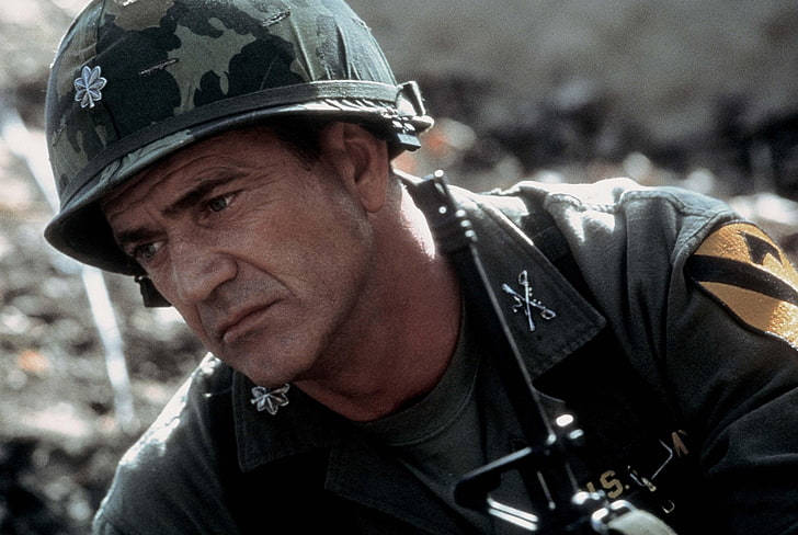 Mel Gibson As Hal Moore Wallpaper