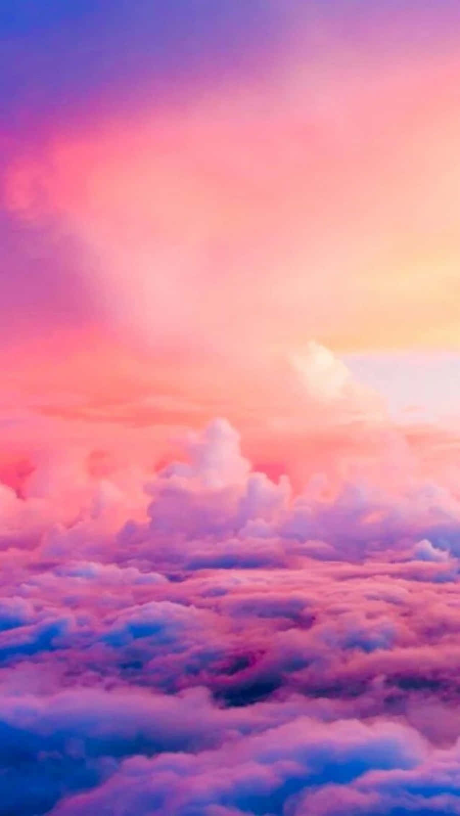 Mesmerizing Pink Sky At Sunset Wallpaper