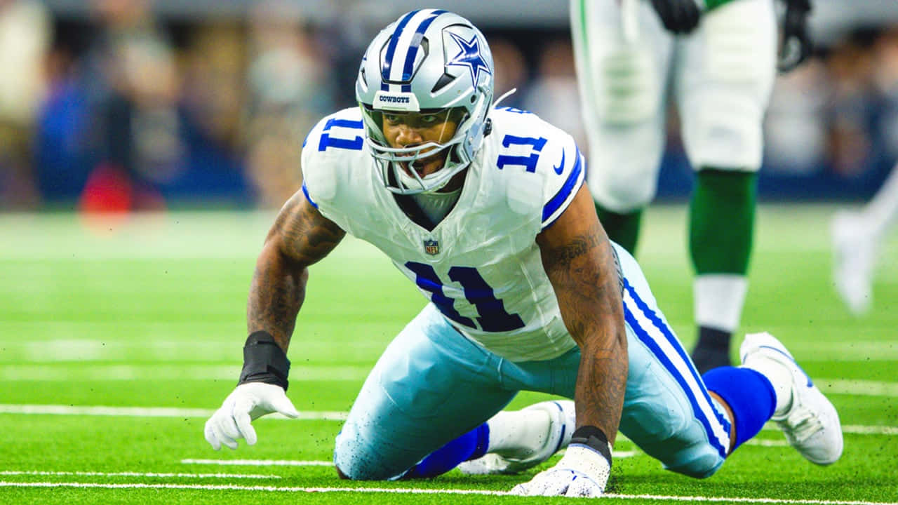 Micah Parsons Dallas Cowboys Game Action Wallpaper