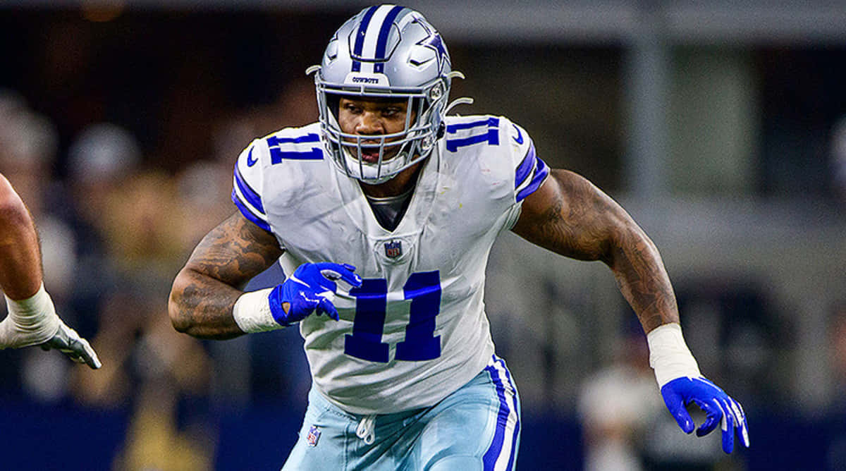 Micah Parsons Dallas Cowboys Game Action Wallpaper