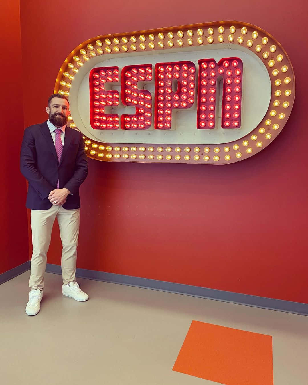 Michael Chiesa Espn Wall Sign Wallpaper