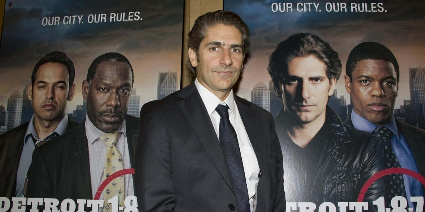 Michael Imperioli As Christopher Moltisanti In The Hit Series The Sopranos Wallpaper