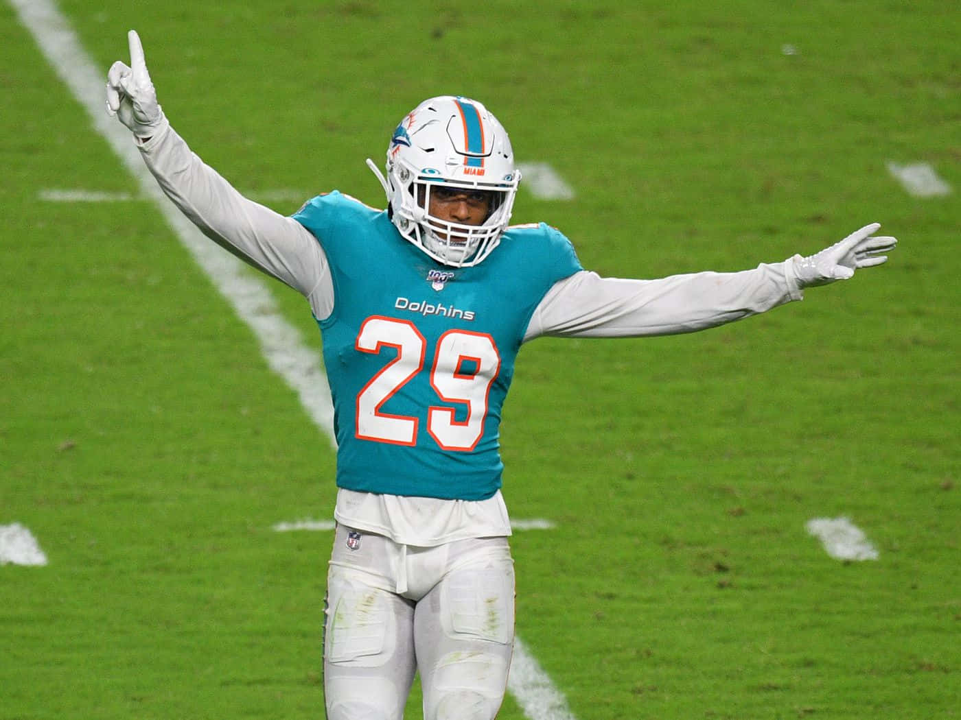 Minkah Fitzpatrick Miami Dolphins Player Wallpaper