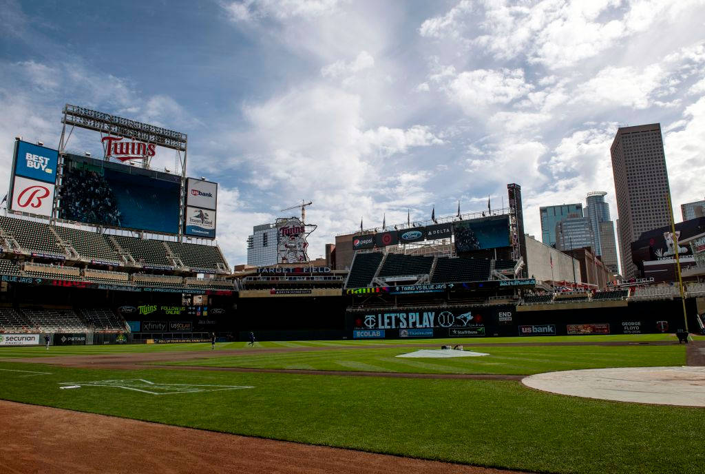 Minnesota Twins Baseball Field Wallpaper