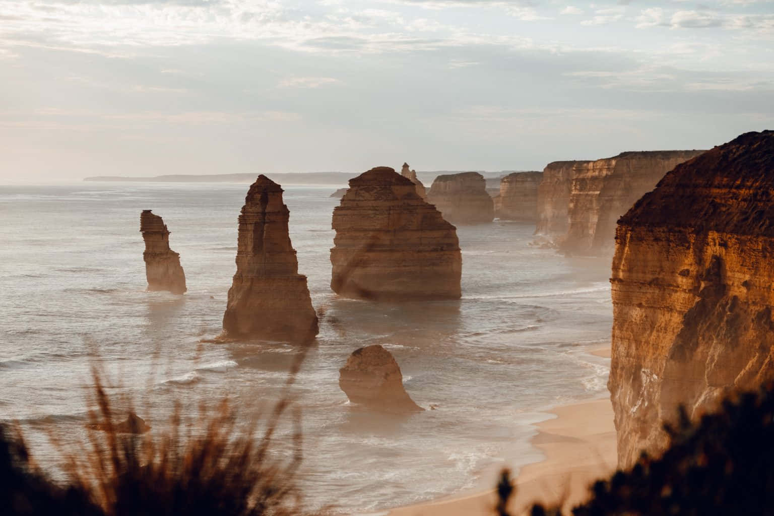 Misty Twelve Apostles In Victoria Australia Wallpaper