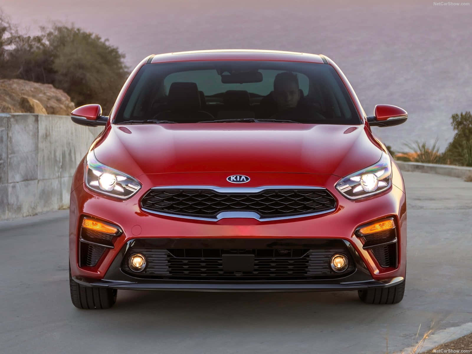 Modern Kia Forte In Striking Blue Wallpaper