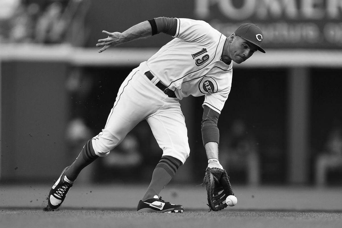 Monochrome Joey Votto Picks Up Baseball Wallpaper