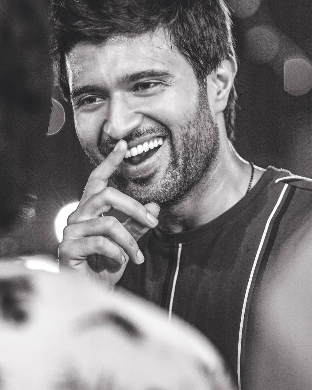 Monochrome Photo Of Vijay Deverakonda 4k Wallpaper