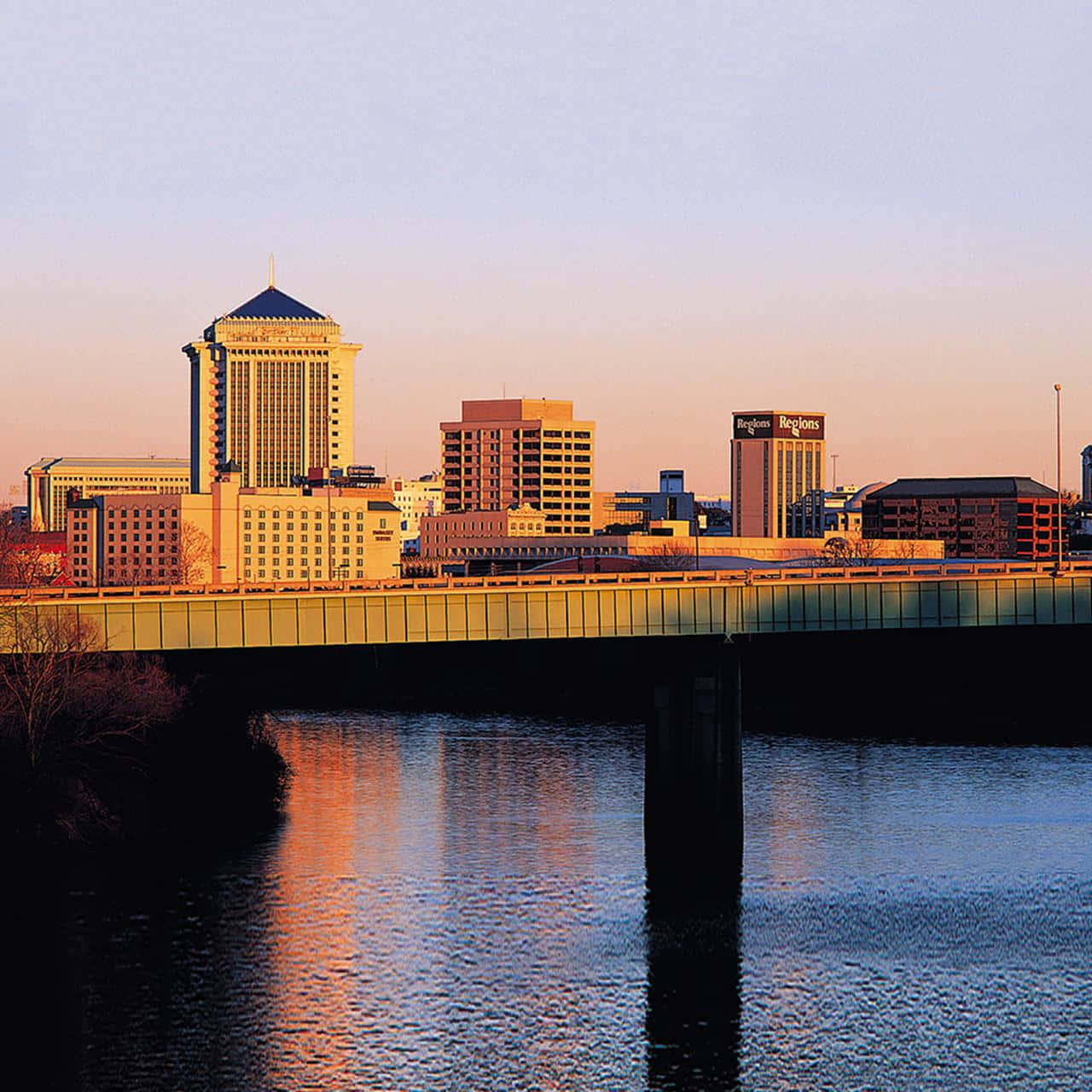 Montgomery Skyline Dusk Wallpaper