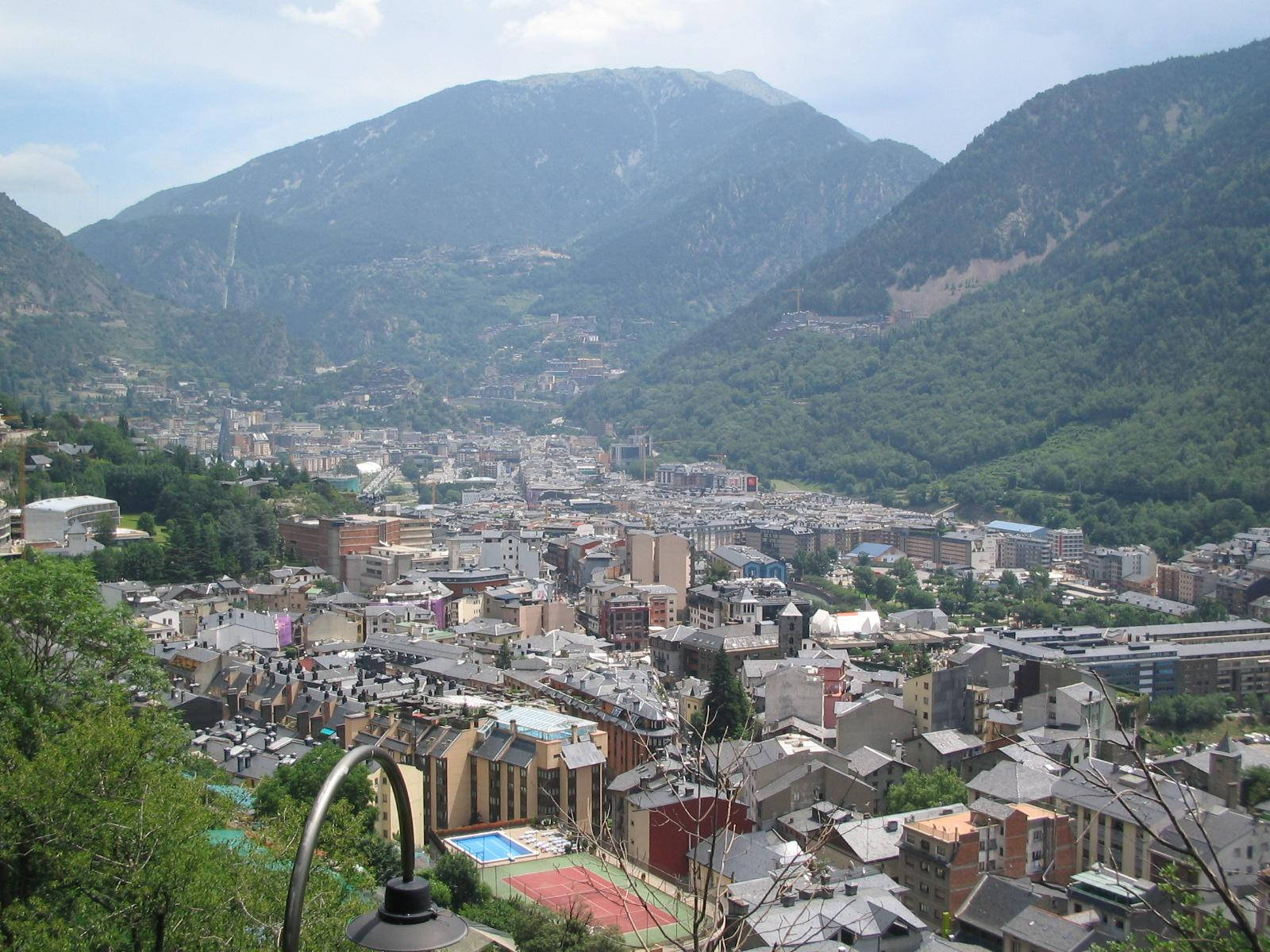 Mountain Andorra City Wallpaper