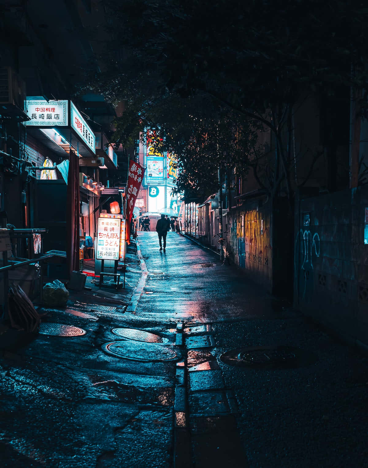 Mysterious Dark Alleyway At Night Wallpaper