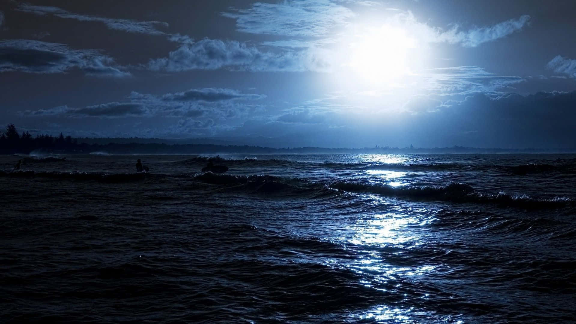 Mysterious Dark Ocean Waves At Night Wallpaper