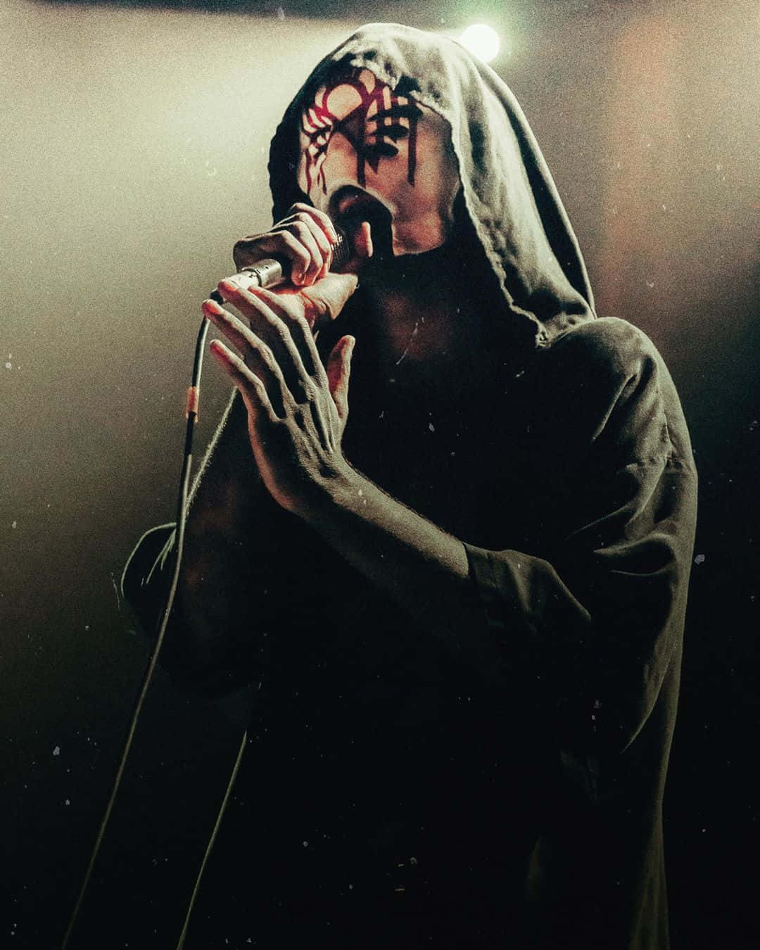 Mysterious_ Vocalist_in_ Hoodie Wallpaper