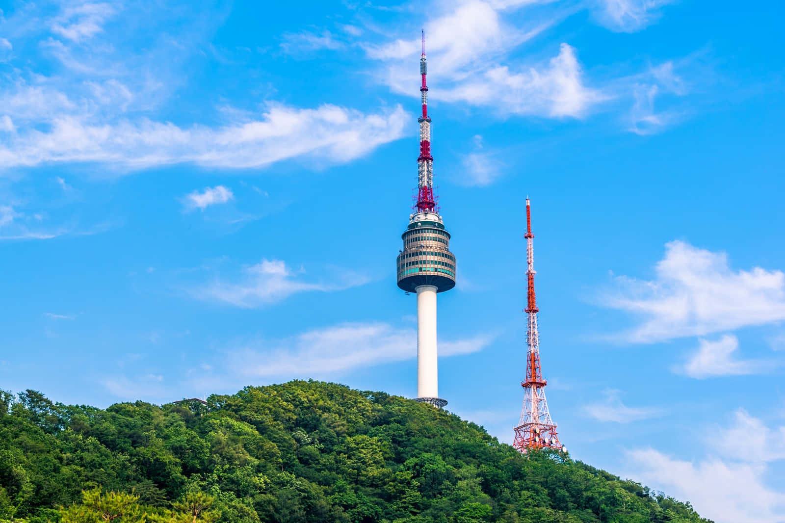 Namsan Seoul Tower Sunny Day Wallpaper