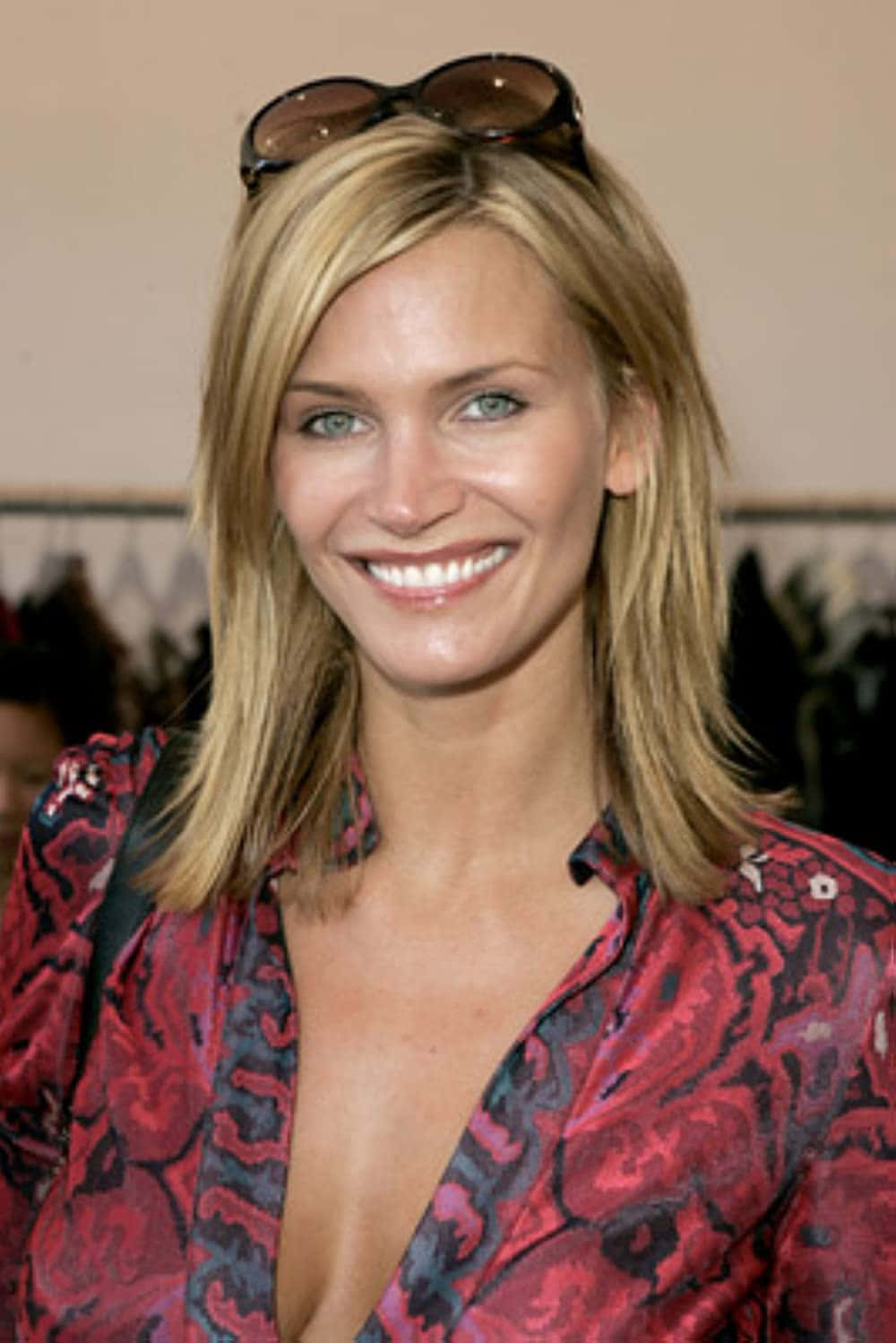 Natasha Henstridge Posing For A Stunning Portrait Wallpaper