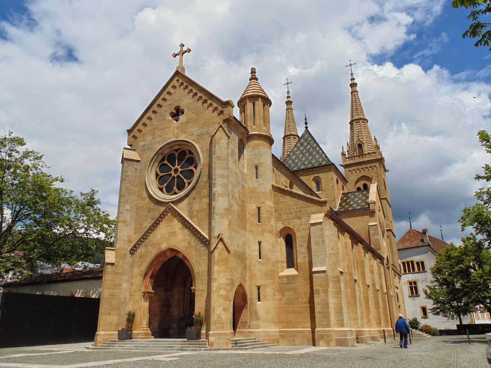 Neuchatel Collegiate Church Exterior Wallpaper