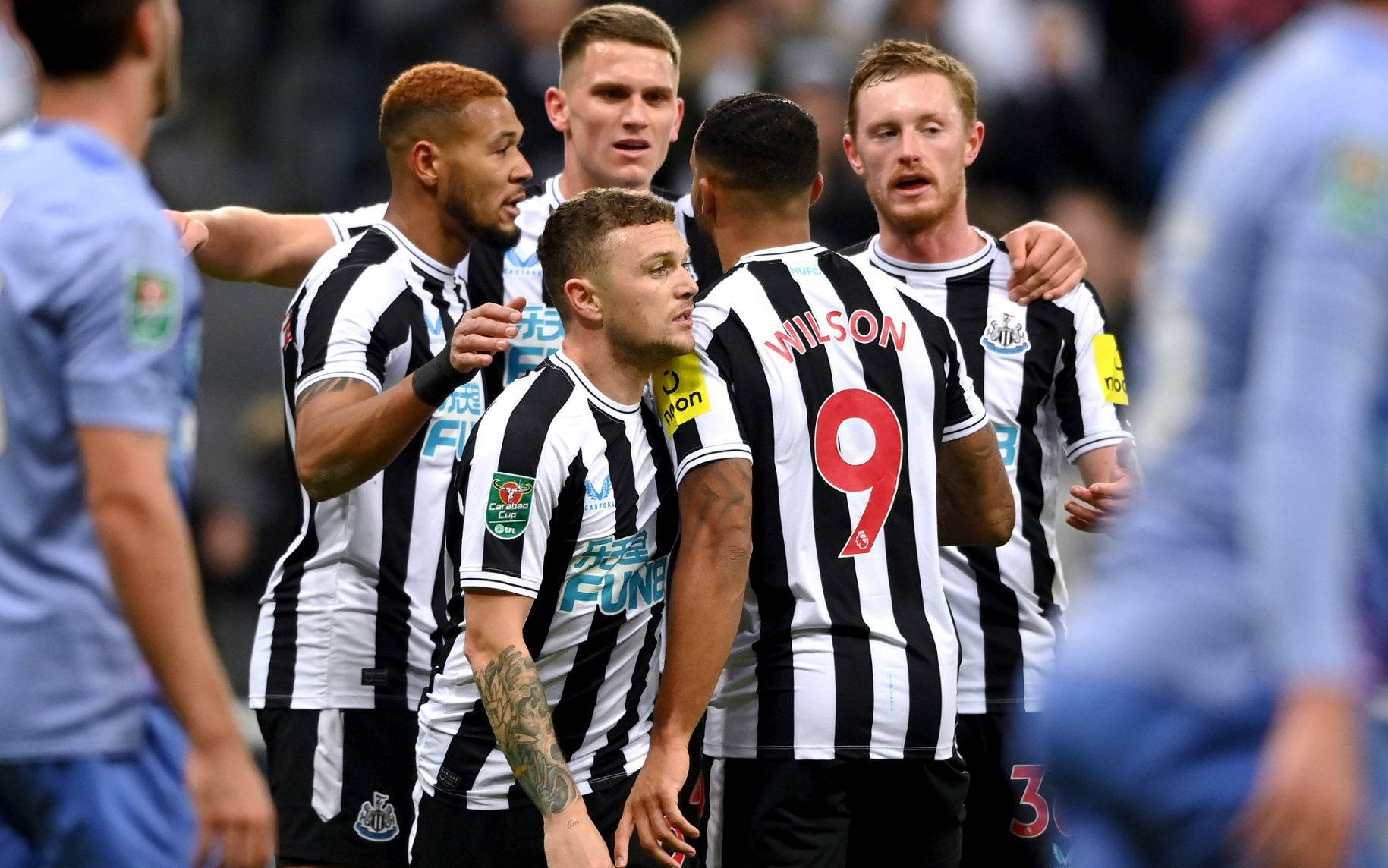 Newcastle United Fc Players Circling In Wallpaper