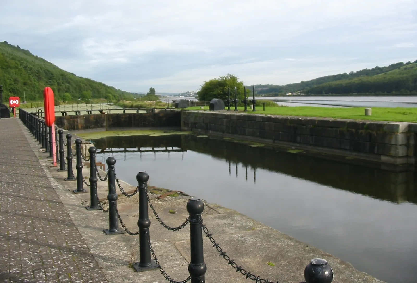 Newry Canal Lock Gates Wallpaper