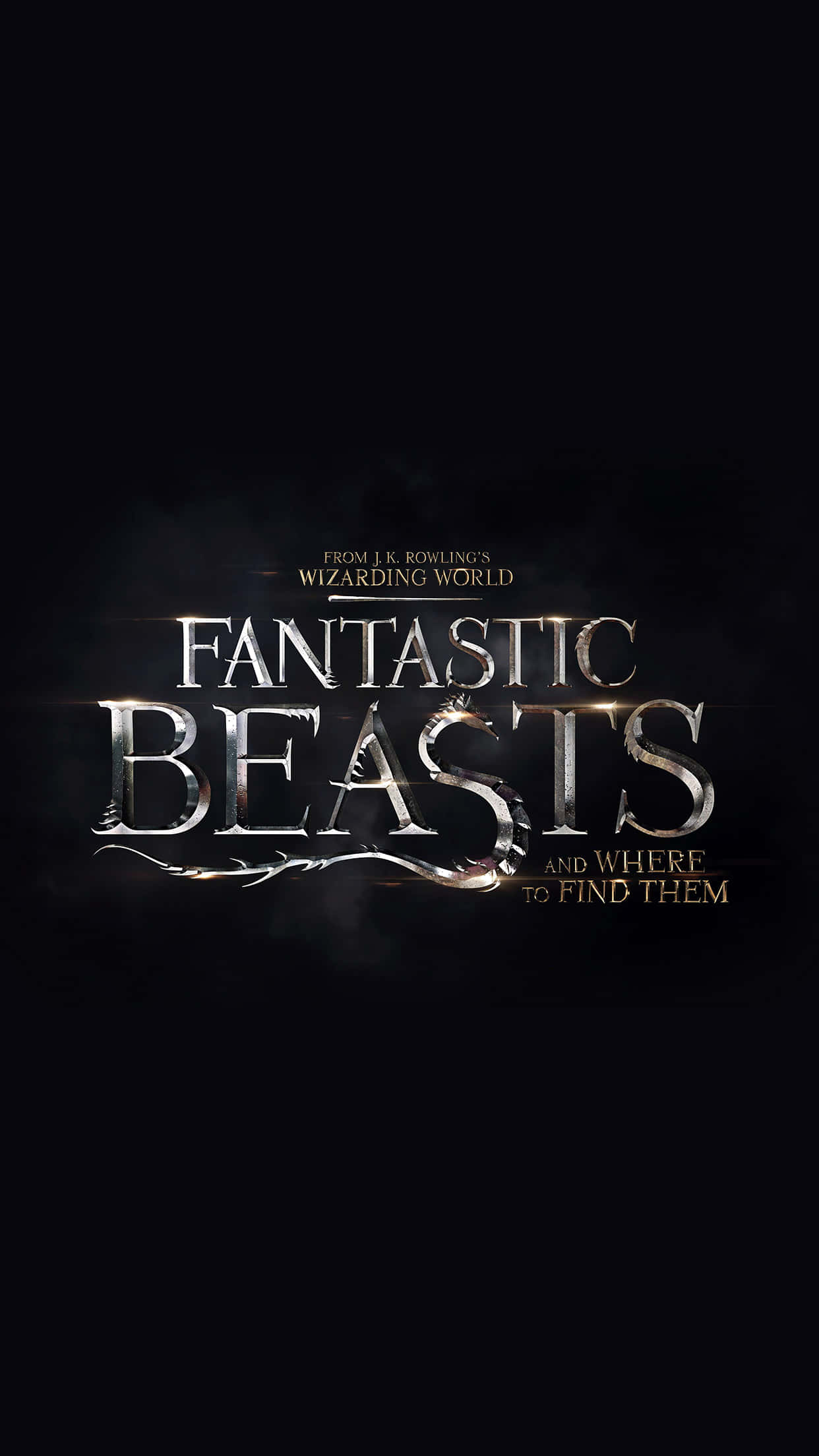 Newt Scamander With Fantastic Beasts Wallpaper