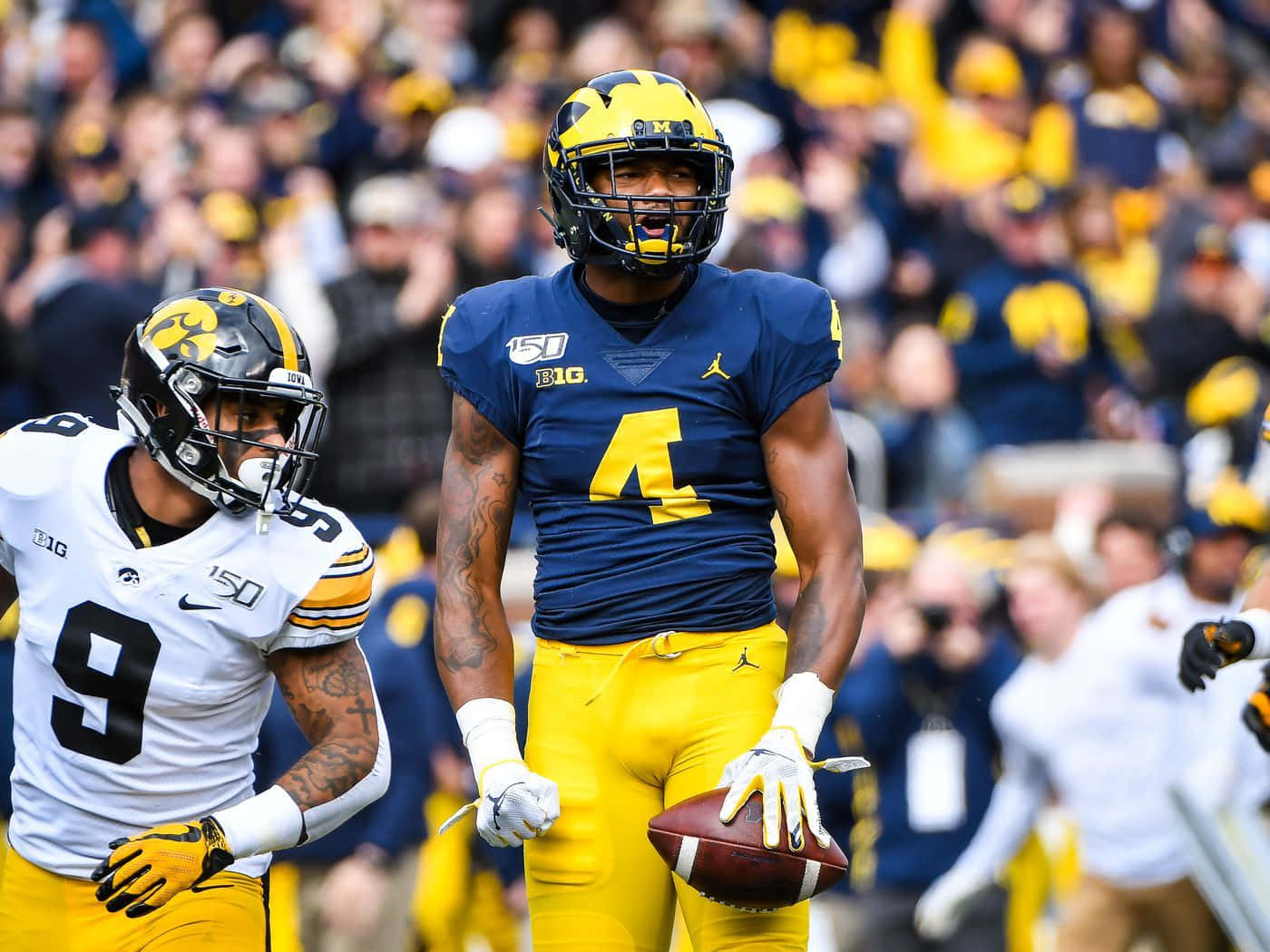 Nico Collins Michigan Football Game Wallpaper