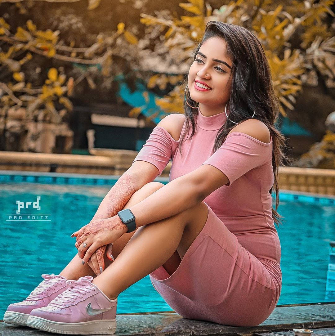 Nisha Guragain In Pink Outfit Wallpaper