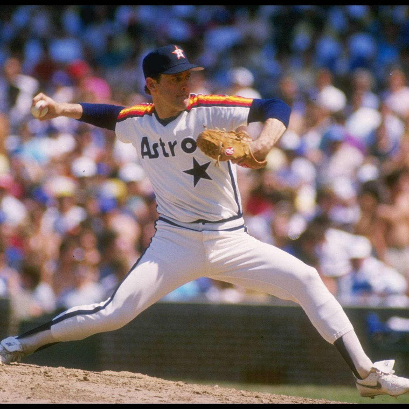 Nolan Ryan Throwing Stance Wallpaper