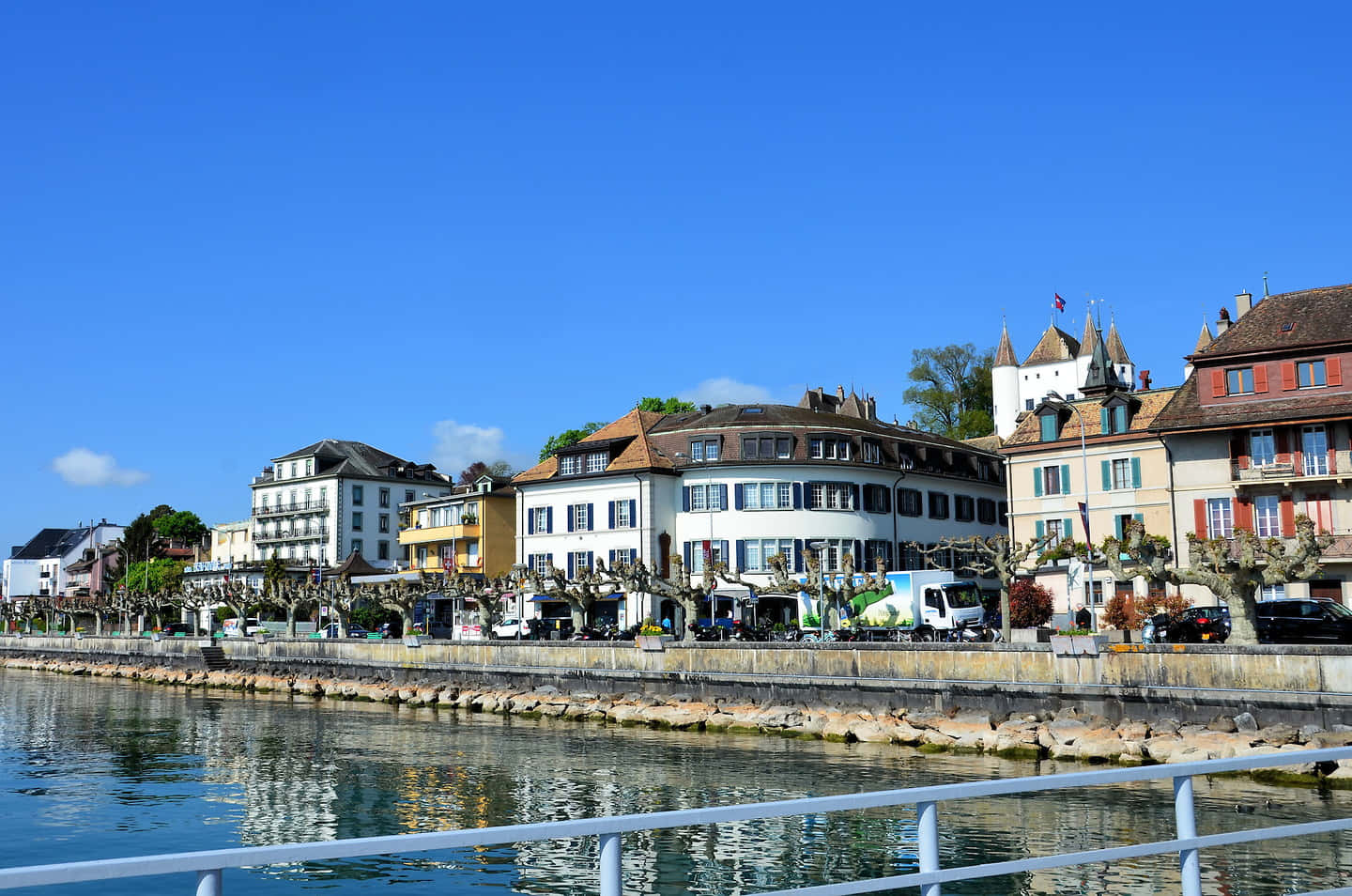 Nyon Lakefront Promenade Switzerland Wallpaper