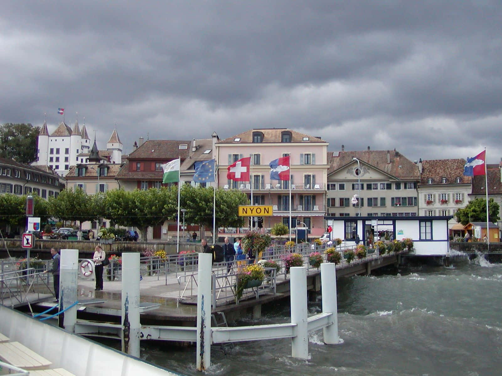 Nyon Switzerland Lakeside View Wallpaper