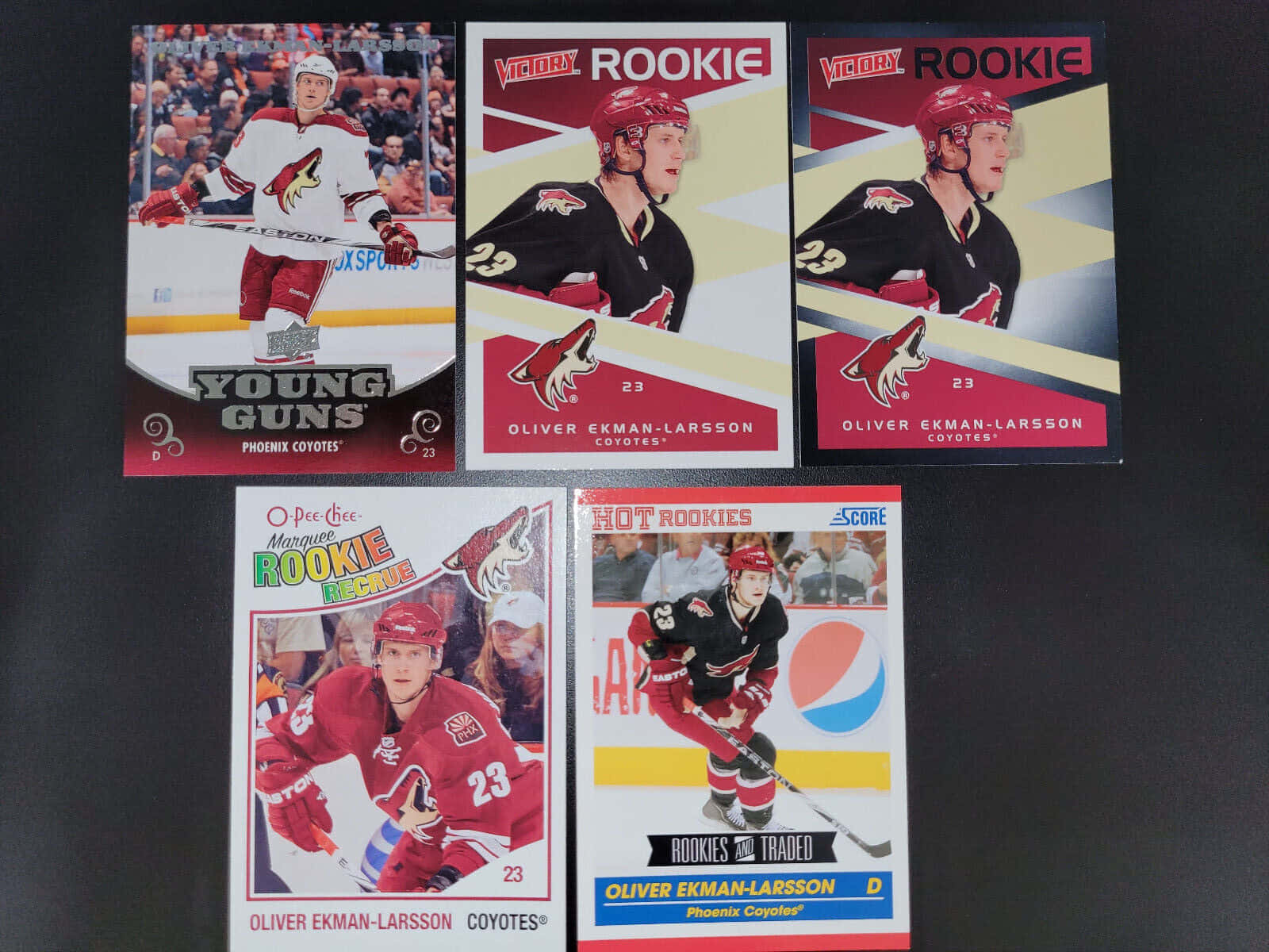 Oliver Ekman Larsson Trading Cards Wallpaper