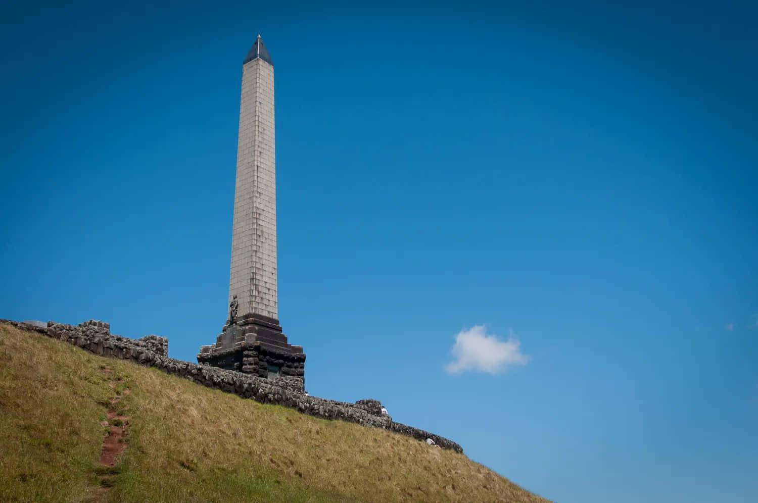 One Tree Hill Monument Auckland Wallpaper