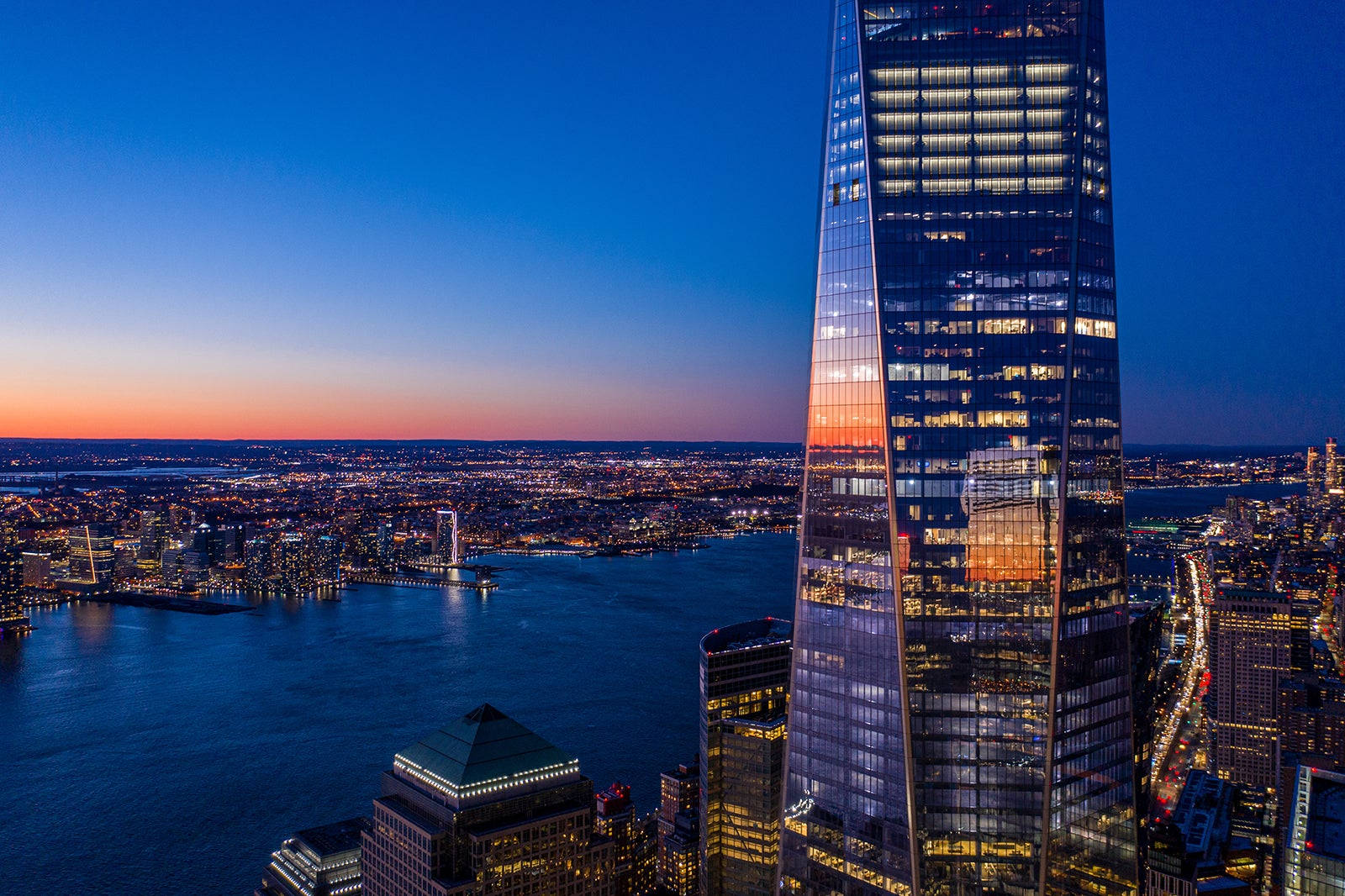 One World Trade Center Evening Closeup Wallpaper