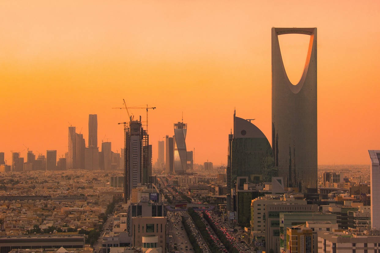 Orange Skies In Riyadh Wallpaper