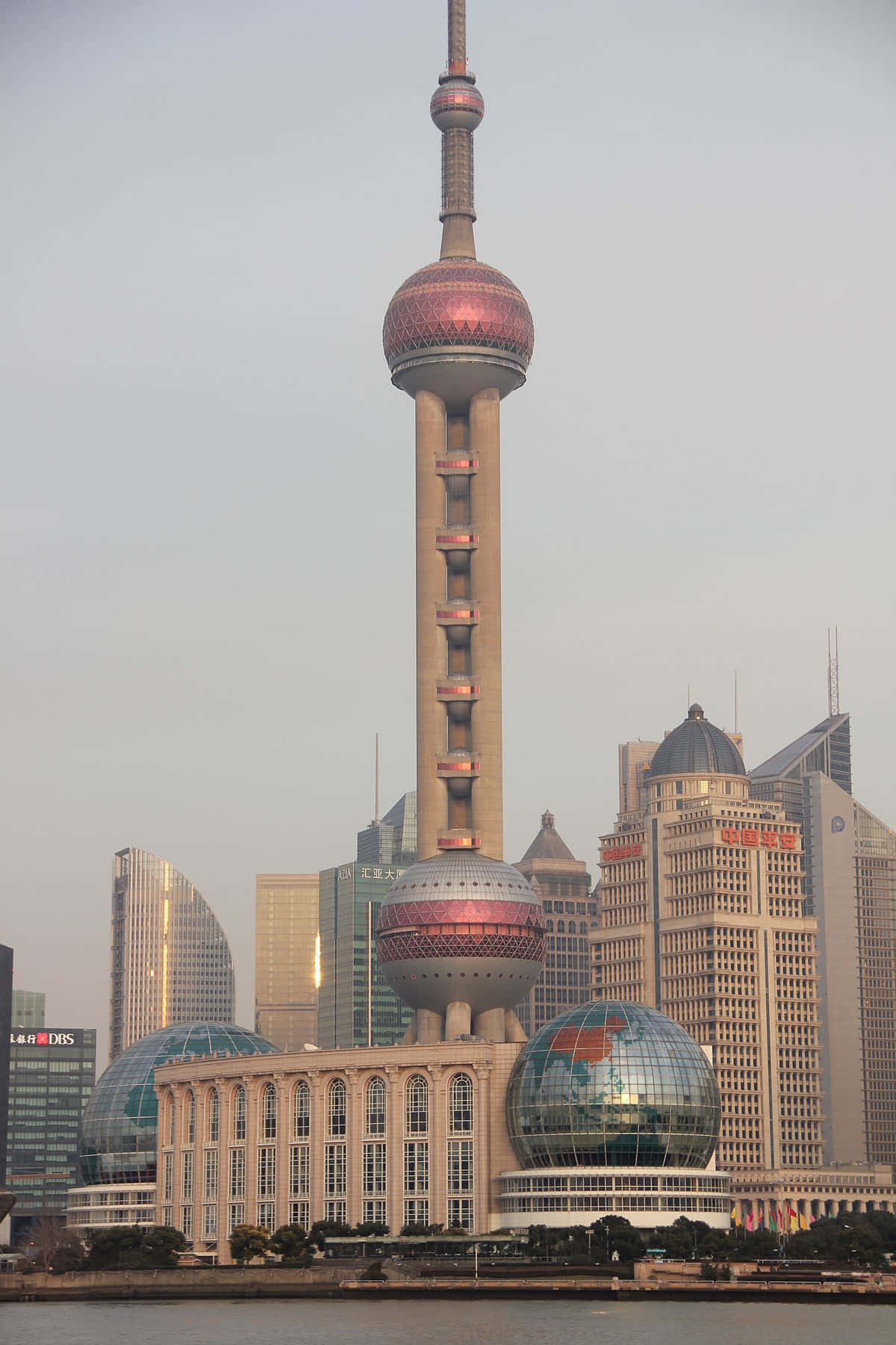 Oriental Pearl Tower Wallpaper