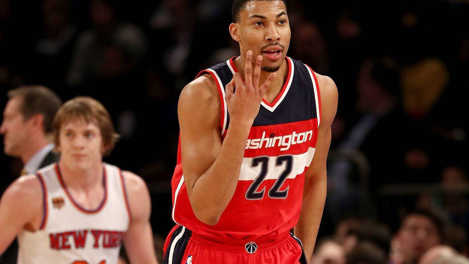 Otto Porter Jr Three-point Wallpaper