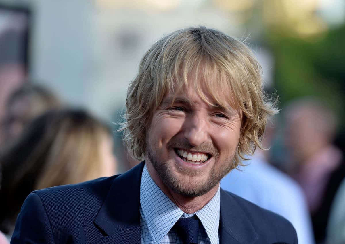 Owen Wilson In An Intimate Moment