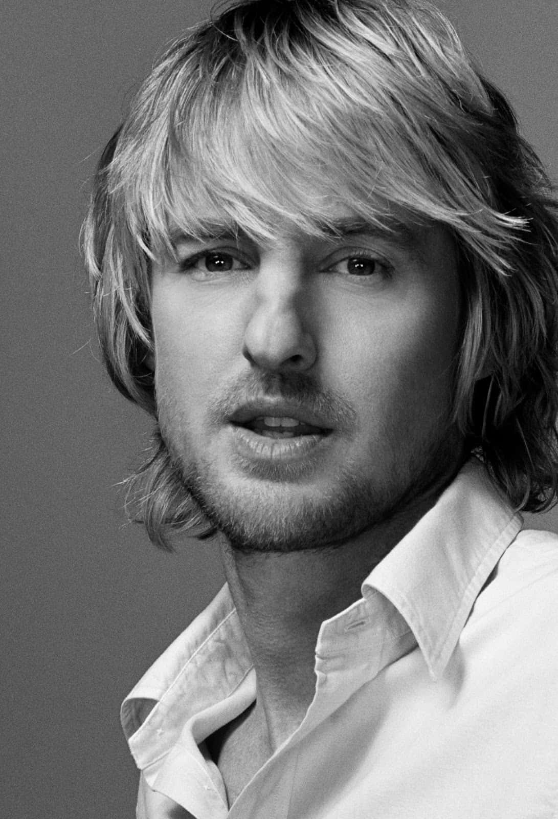 Owen Wilson Looking Dapper Wallpaper