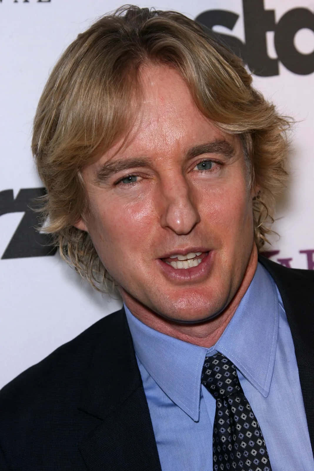 Owen Wilson Sipping Coffee Wallpaper