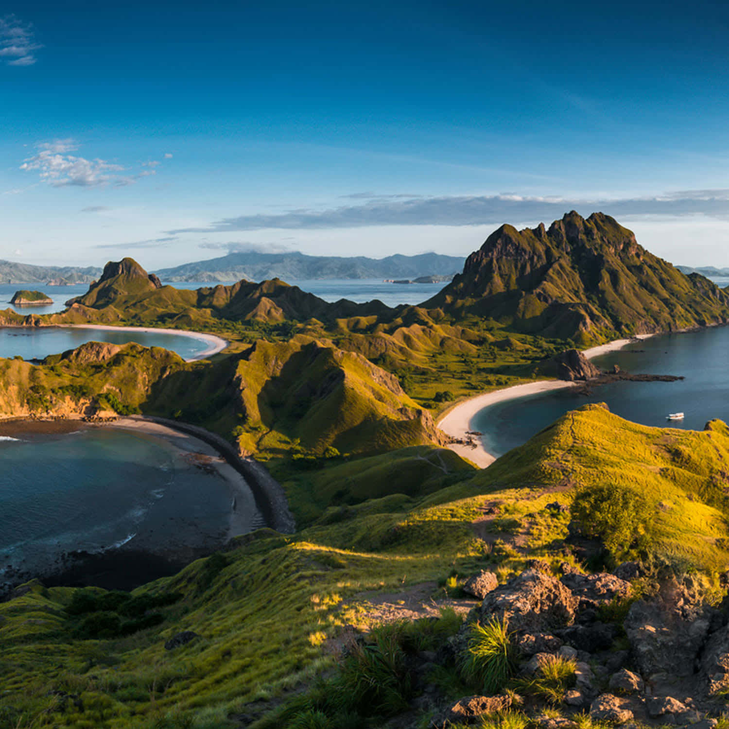 Padar Komodo Island Hd Wallpaper