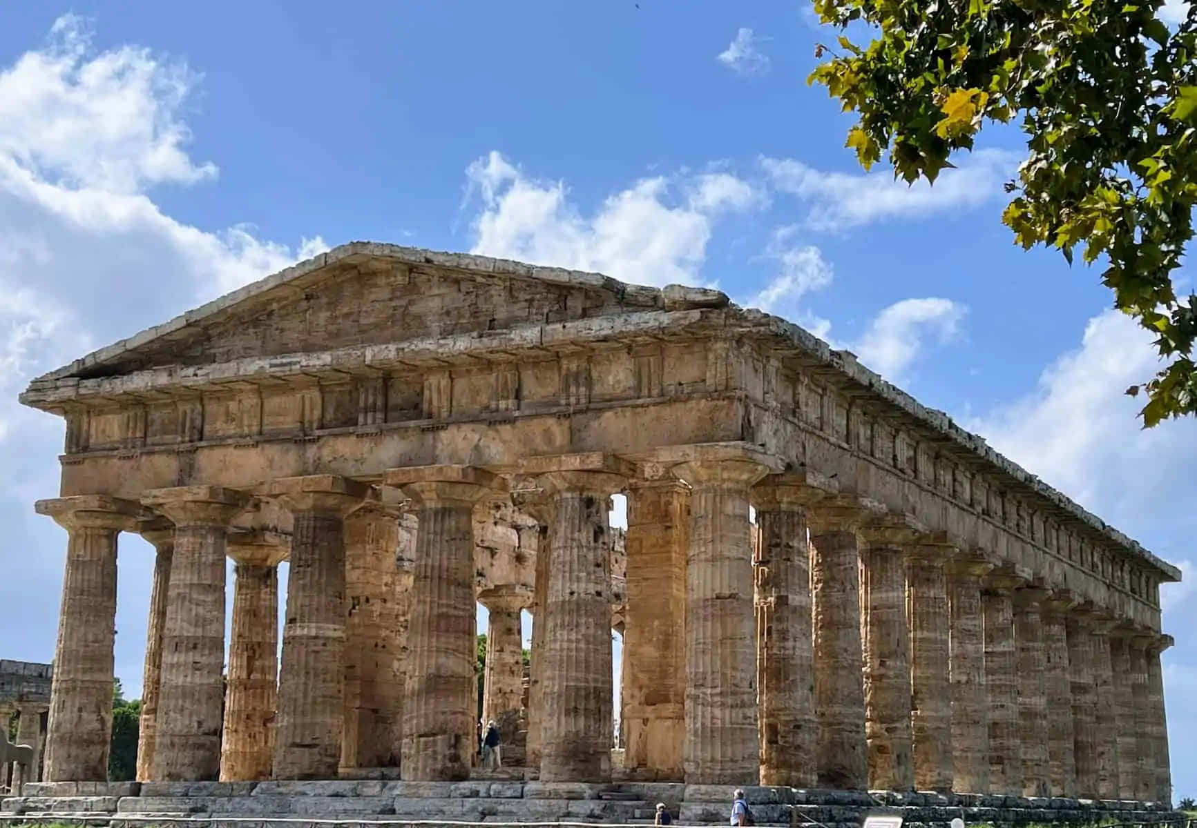 Paestum Surviving Building Wallpaper