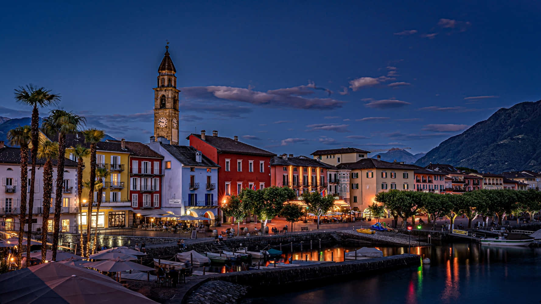 Panoramic View Of Lake Maggiore In Locarno Wallpaper