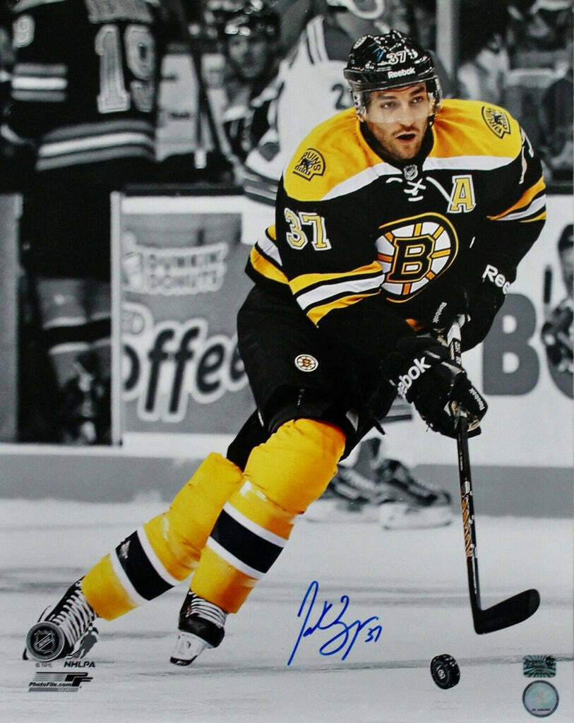 Patrice Bergeron Signed Photo Wallpaper