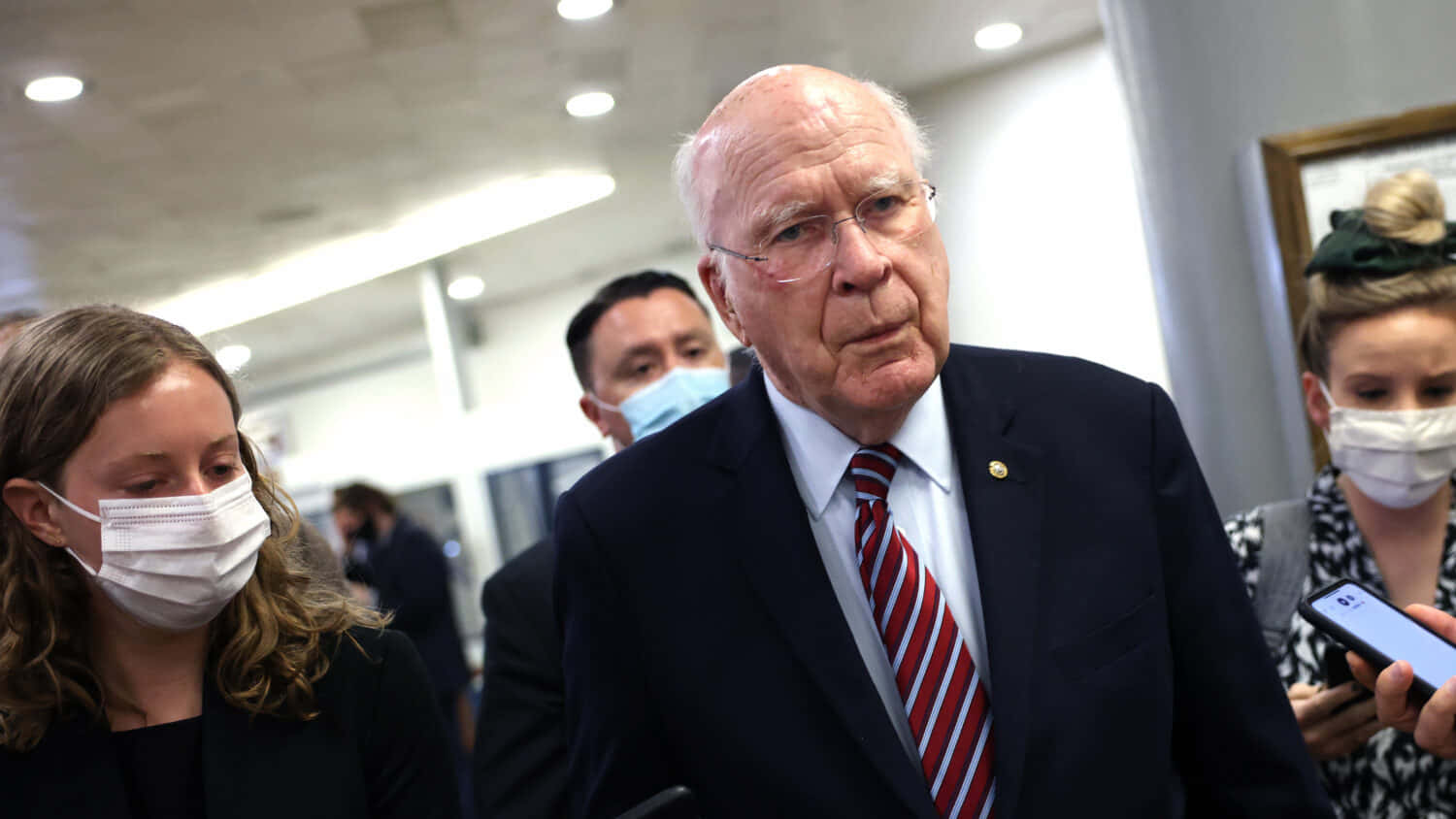 Patrick Leahy Press Interview Wallpaper