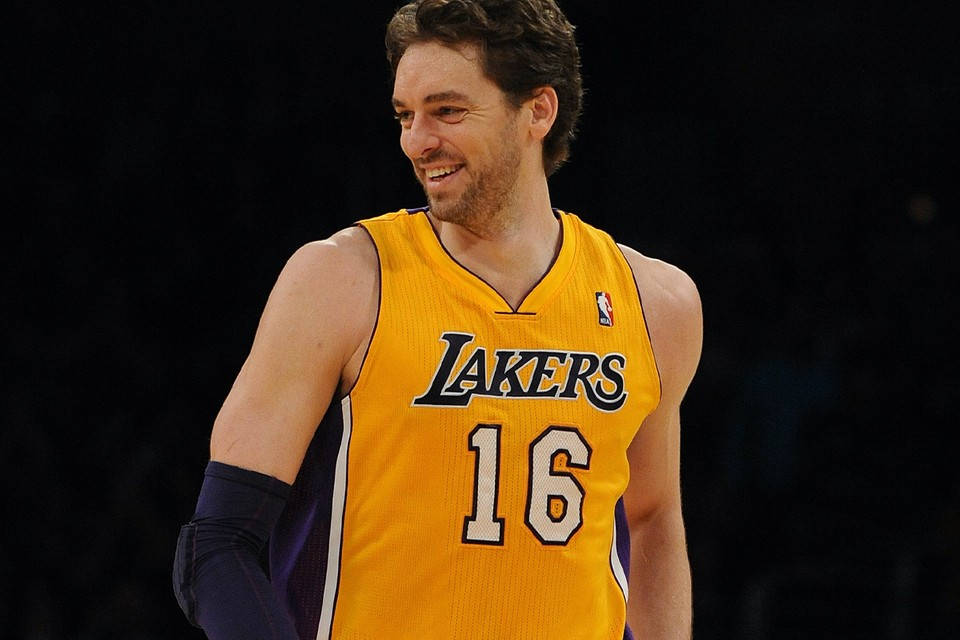 Pau Gasol Lakers 16 Wallpaper