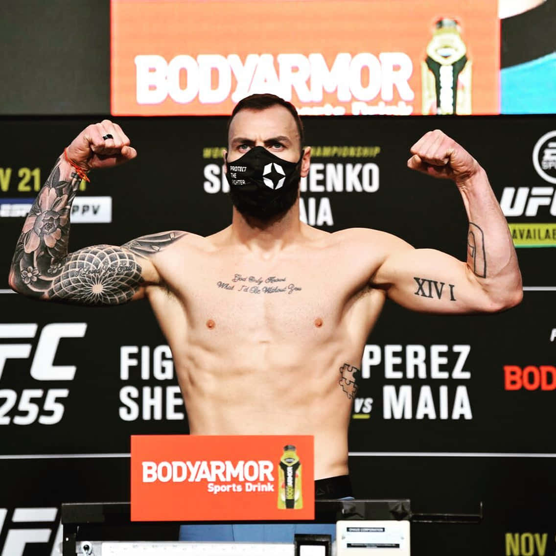 Paul Craig Flexing During Weigh-in Wallpaper