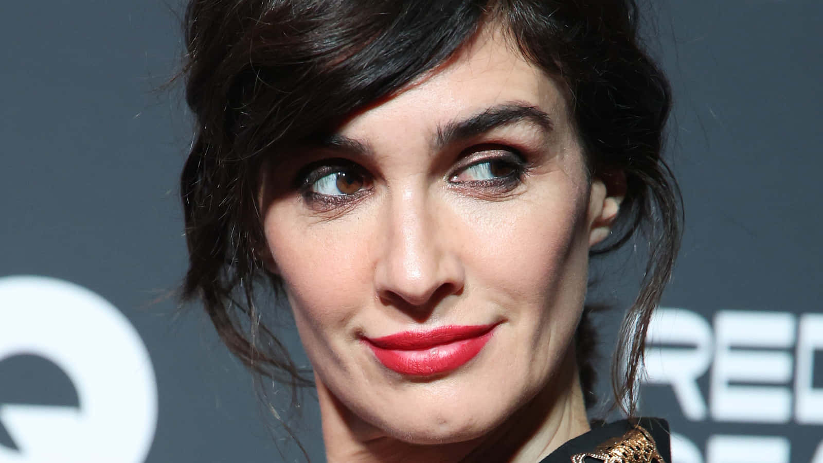 Paz Vega Exudes Elegance In Stunning Photoshoot Wallpaper