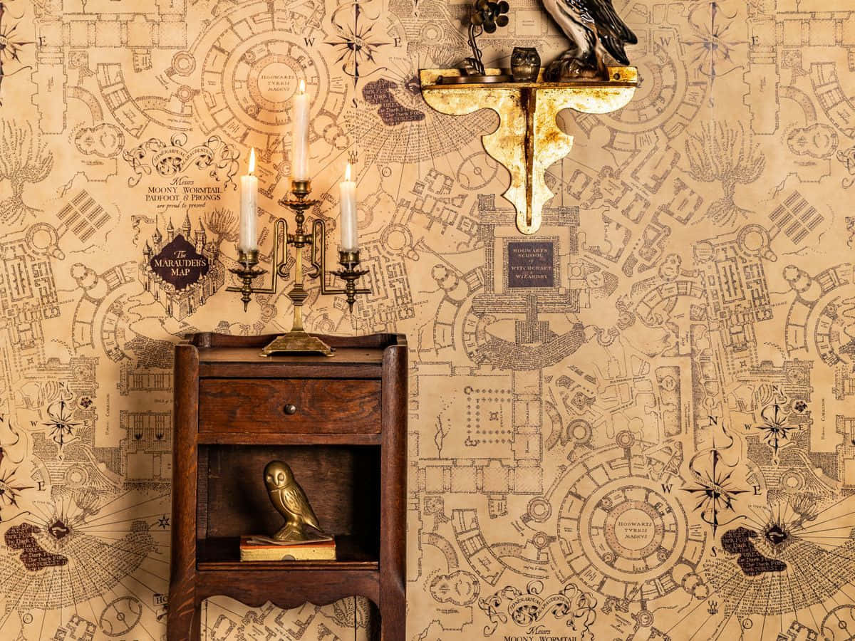 Peering Into The Marauder's Map Wallpaper