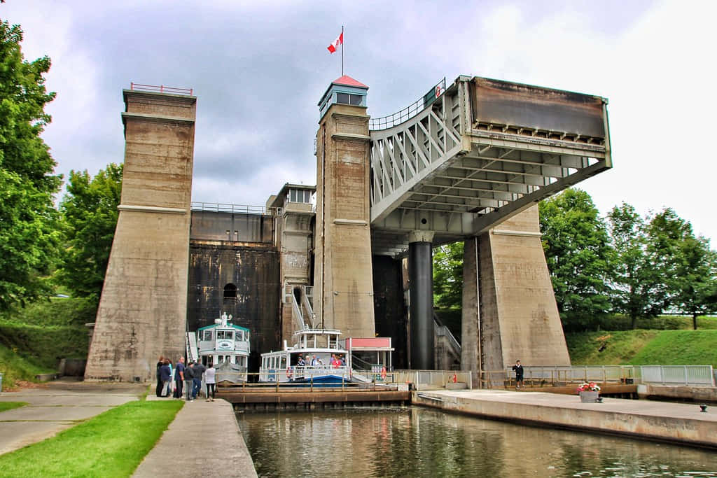 Peterborough Lift Lock Summer Scene Wallpaper