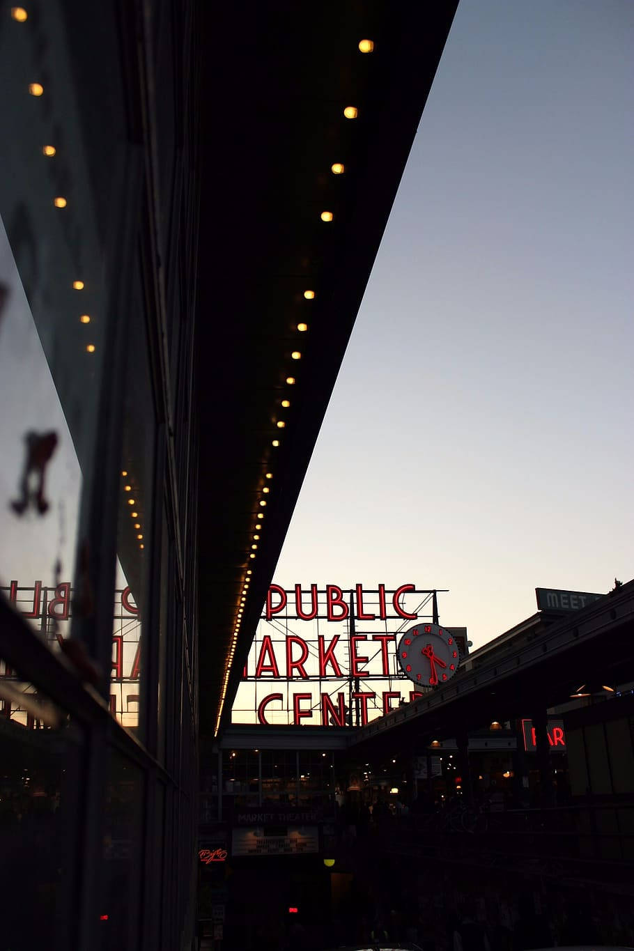 Pike Place Market Cool Shot Wallpaper