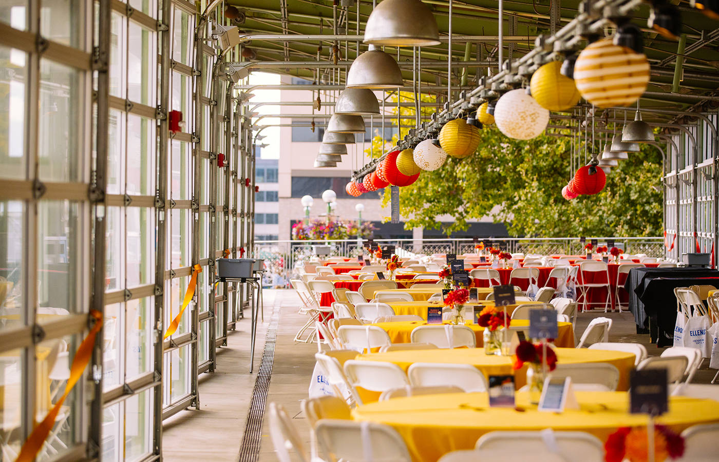 Pike Place Market Sunset Supper Interior Wallpaper